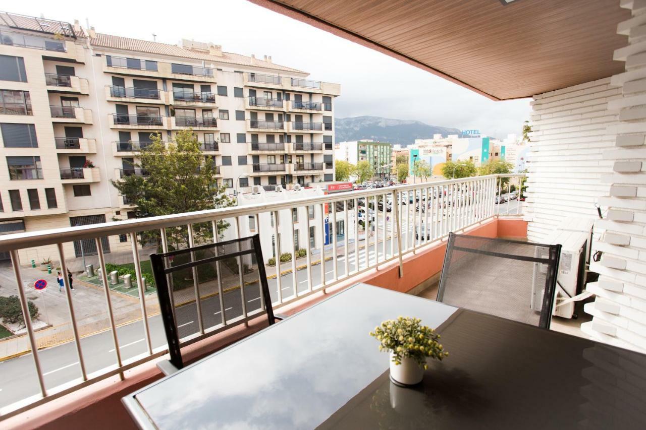 Enviable Location At Port Denia - Walk To Marineta Casiana Beach Екстер'єр фото